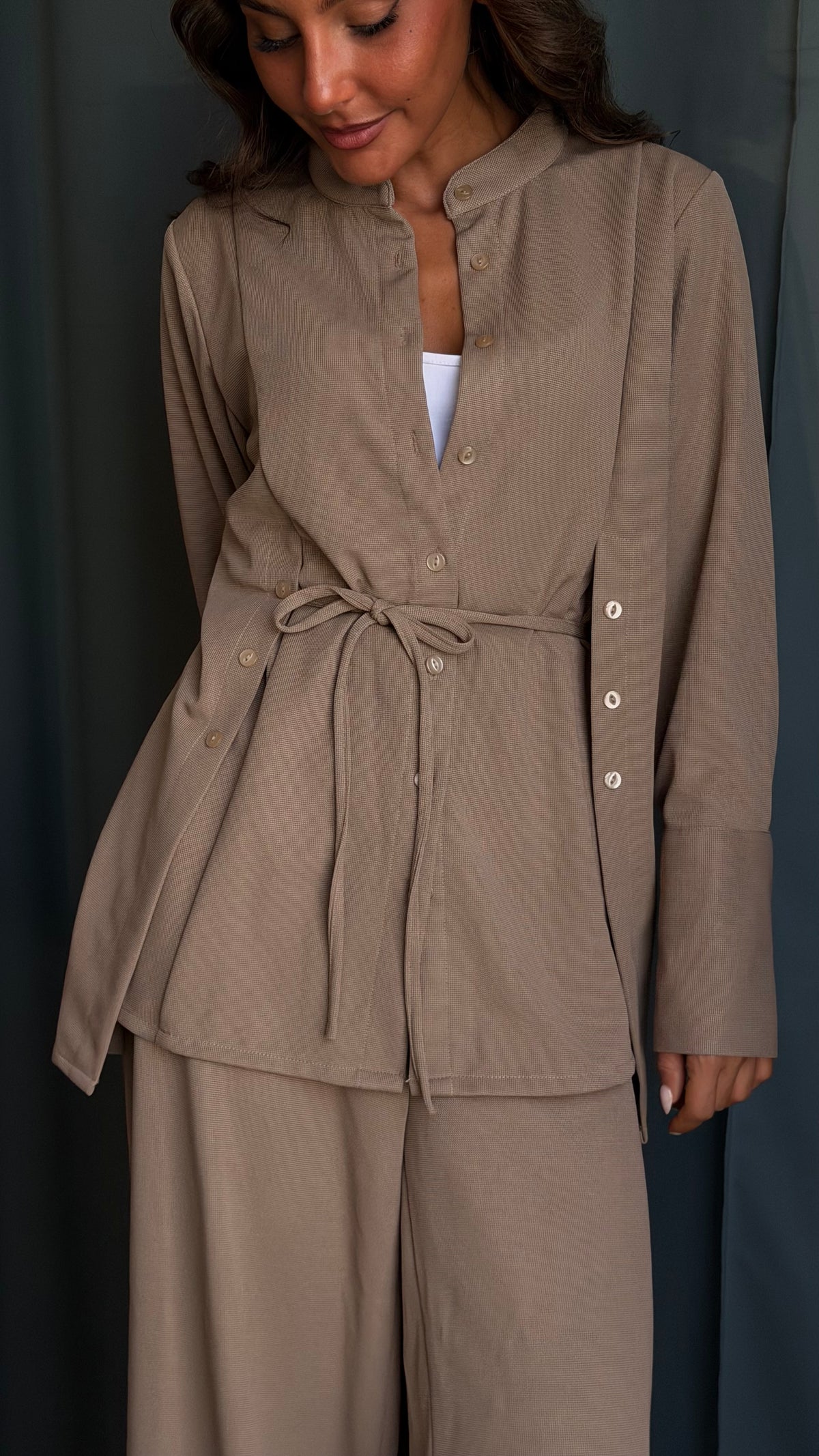 beige set