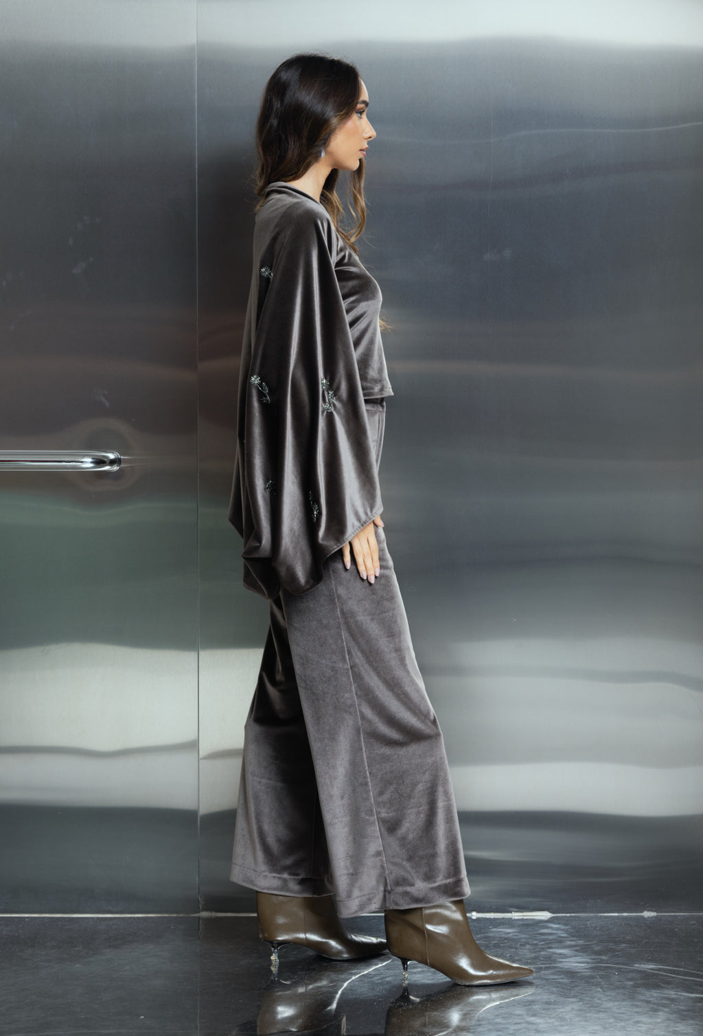 grey 3 pieces short bisht