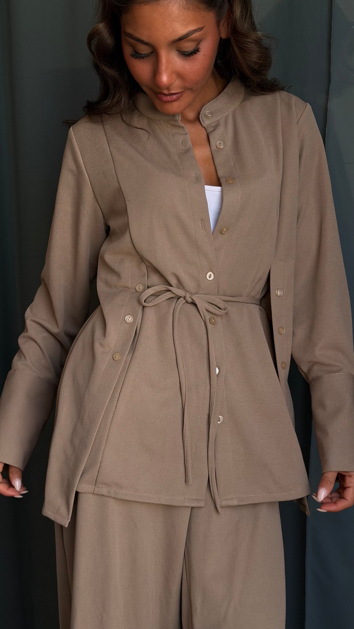 beige set