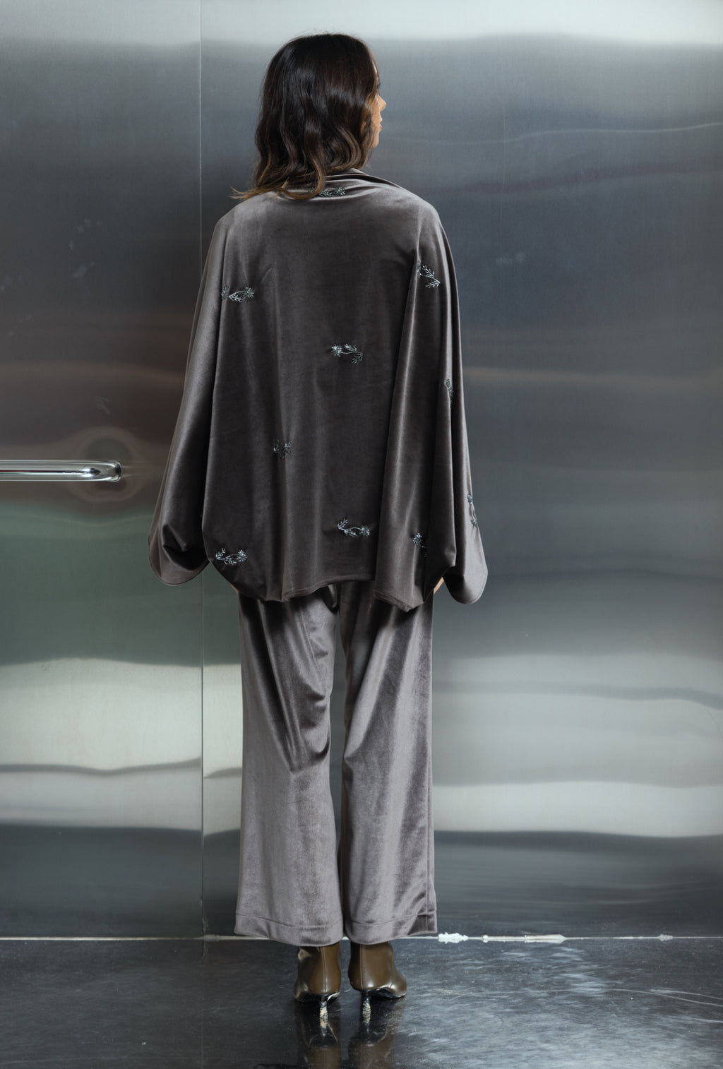 grey 3 pieces short bisht