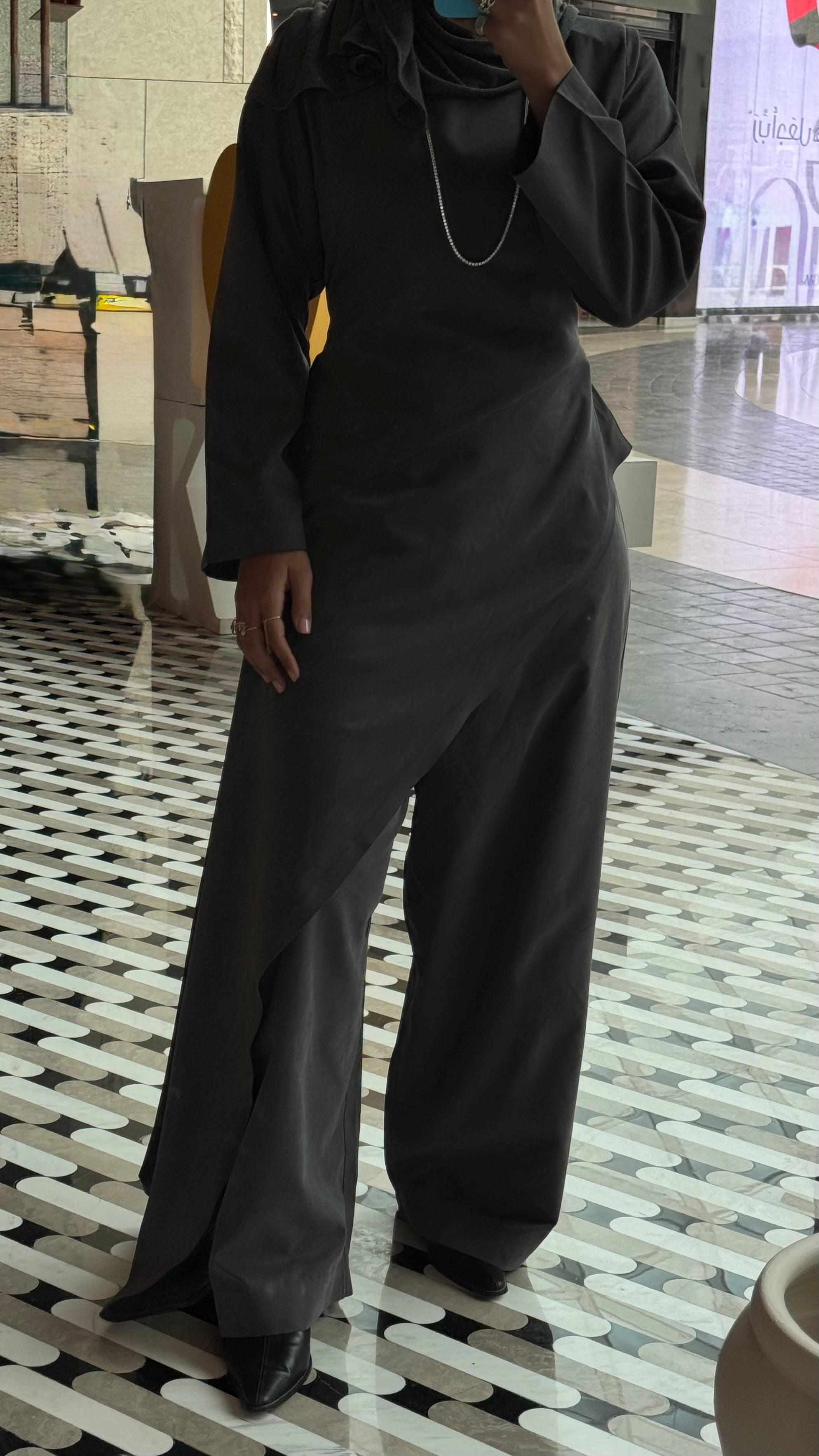 Grey set