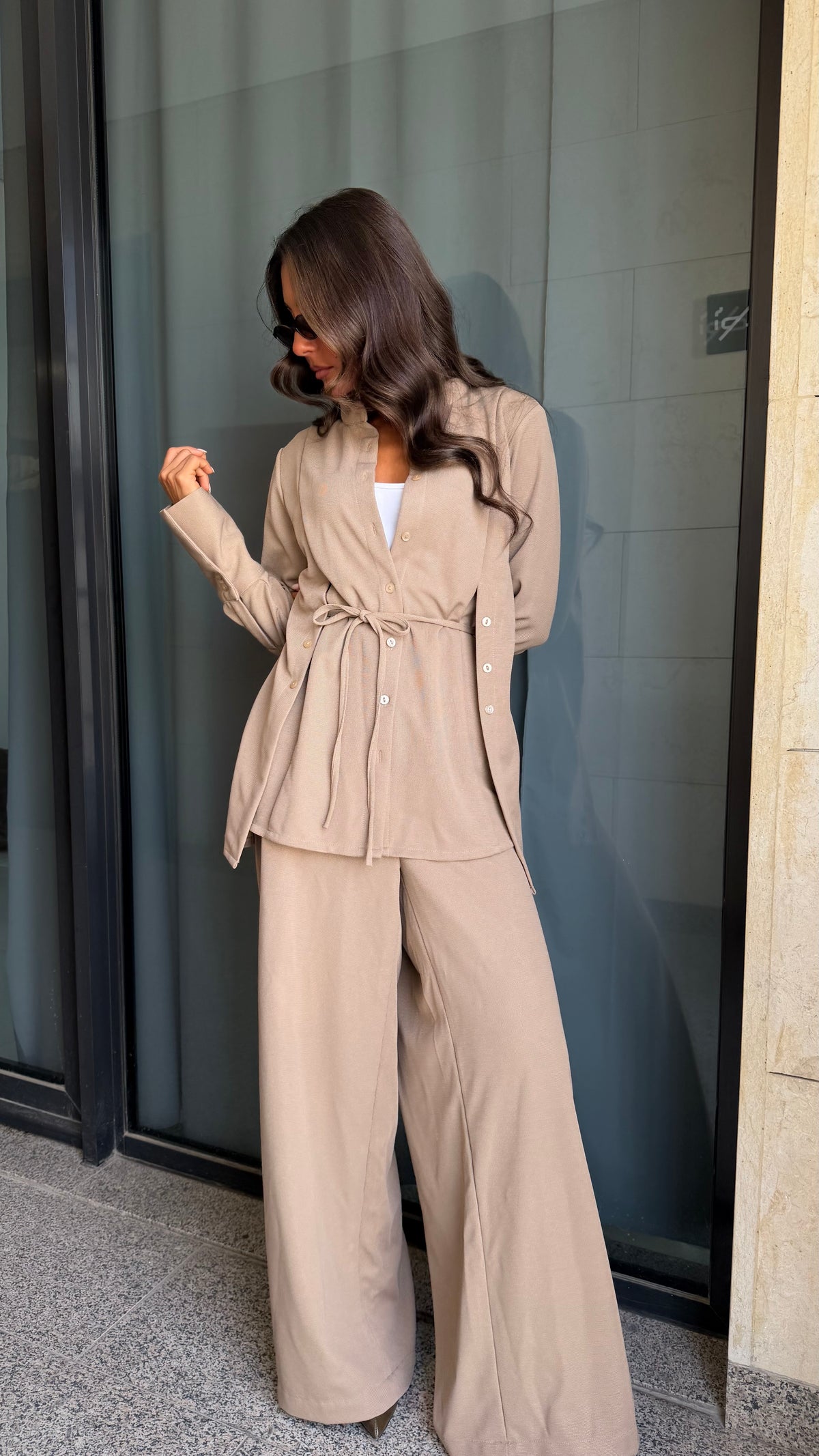 beige set