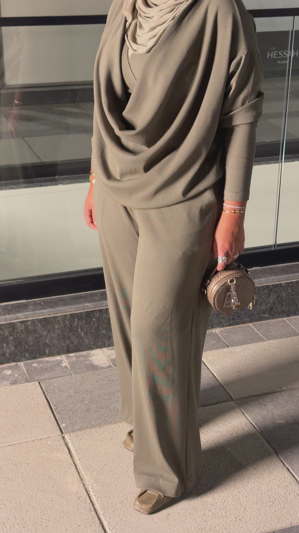 khaki set